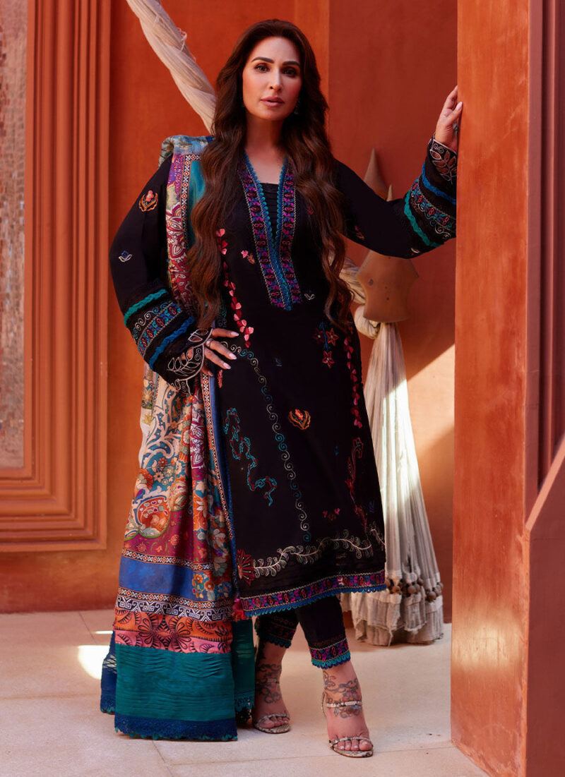 Farah Talib Aziz Lawn 2024 | Suay | FTA-01