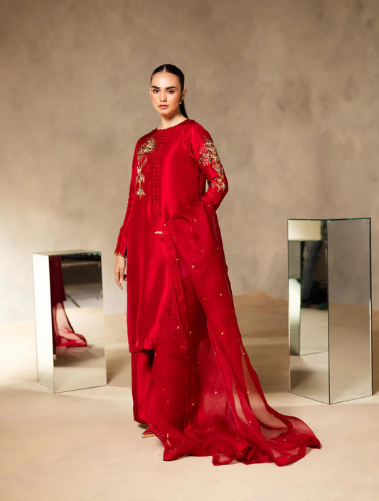 Sajni Luxury Formal '25 - Madonna