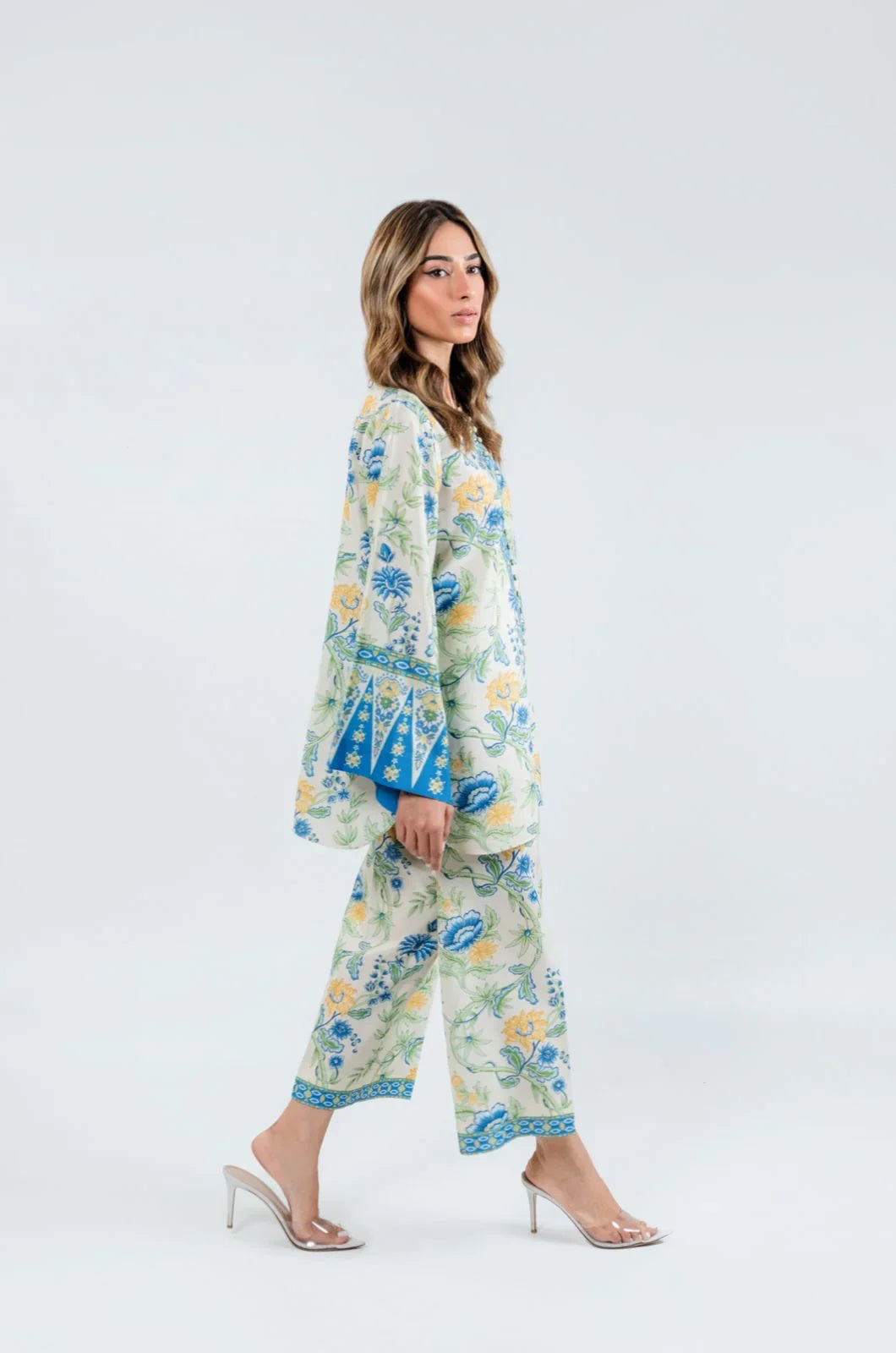 Barae Khanom SPRING / SUMMER ‘25 - Feeha (A)