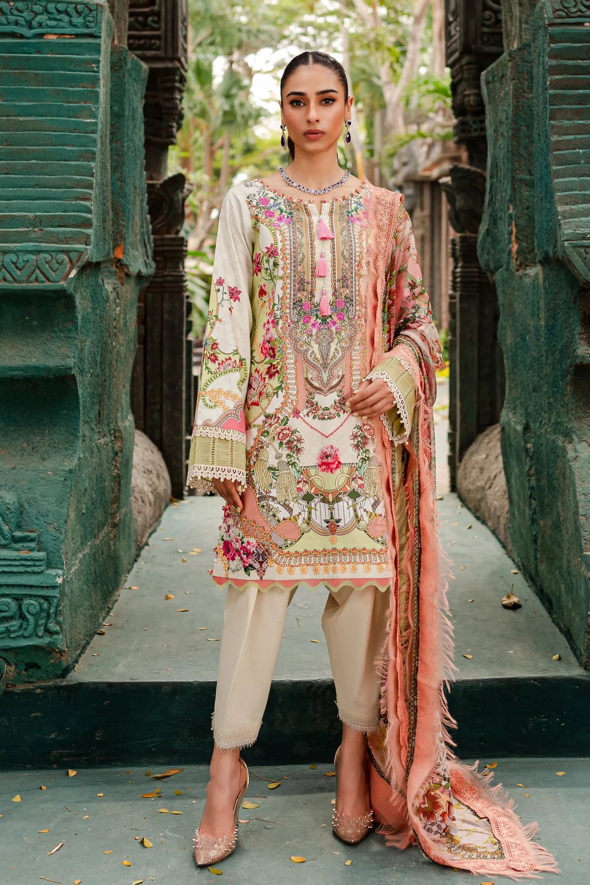 URBANE CHIFFON COLLECTION - SUIT-SET (MINT)