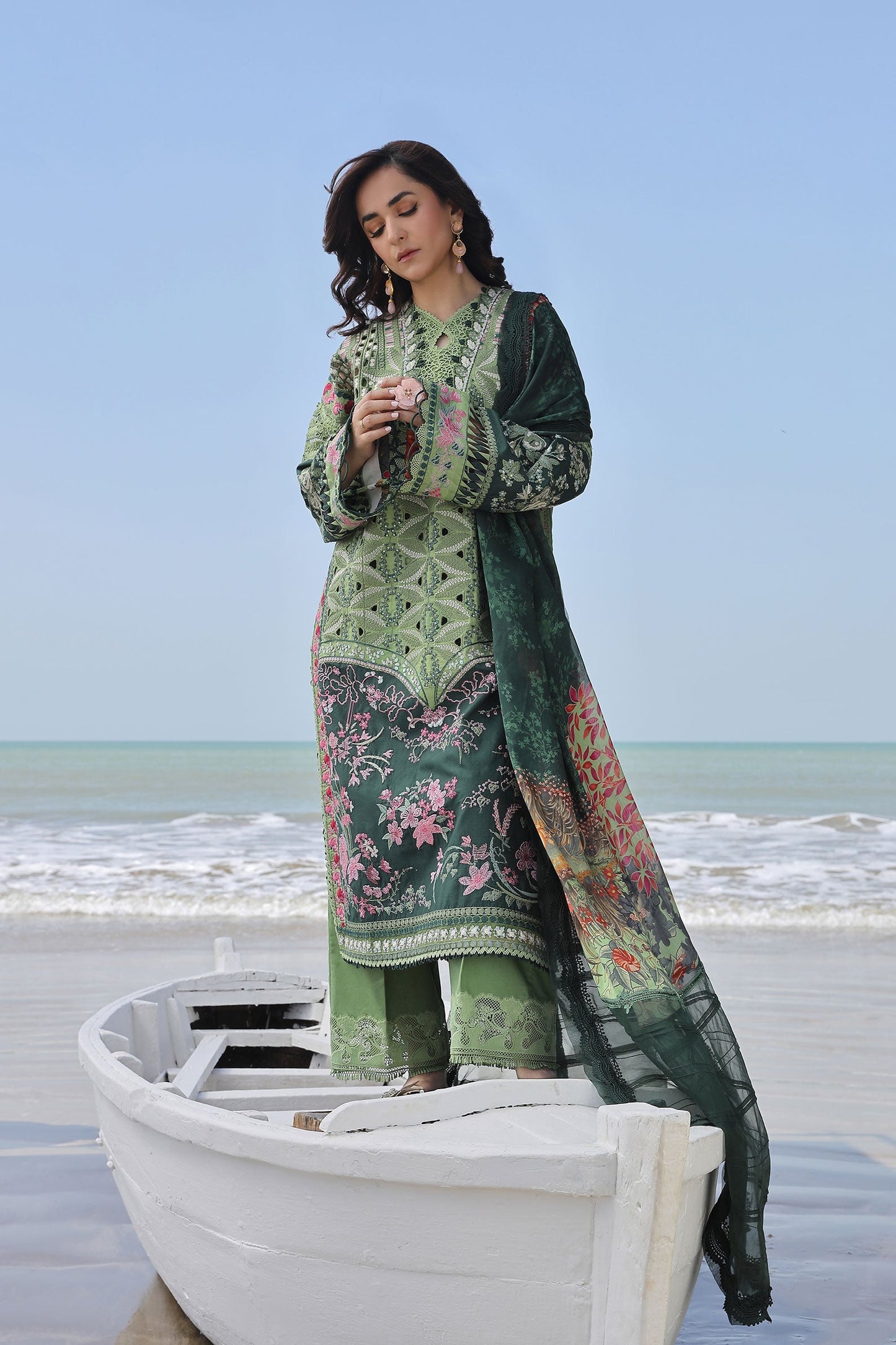 Maryam Hussain Luxury Lawn 24 | GARDENIA