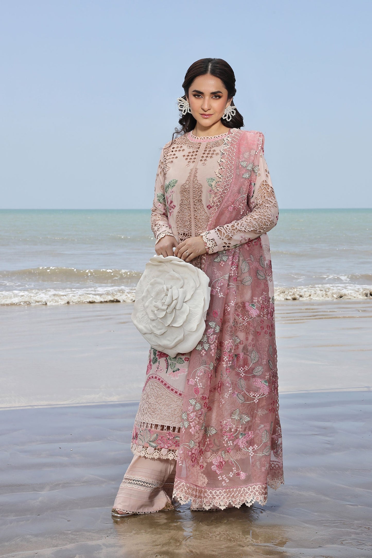 Maryam Hussain Luxury Lawn 24 | MAYA