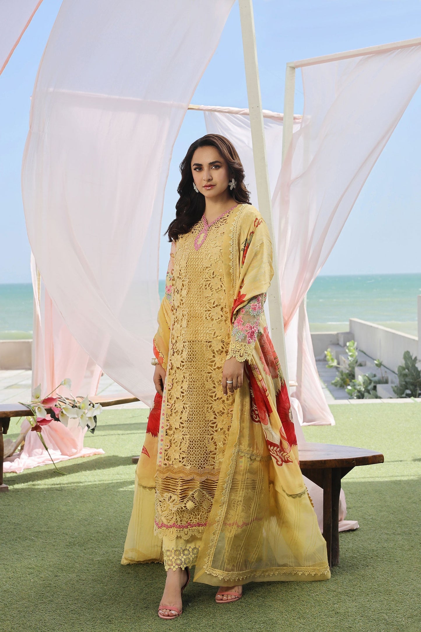 Maryam Hussain Luxury Lawn 24 | TROPICA