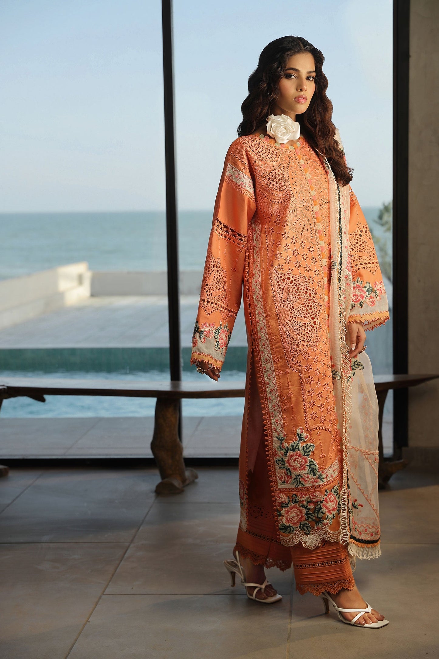 Maryam Hussain Luxury Lawn 24 | XURI