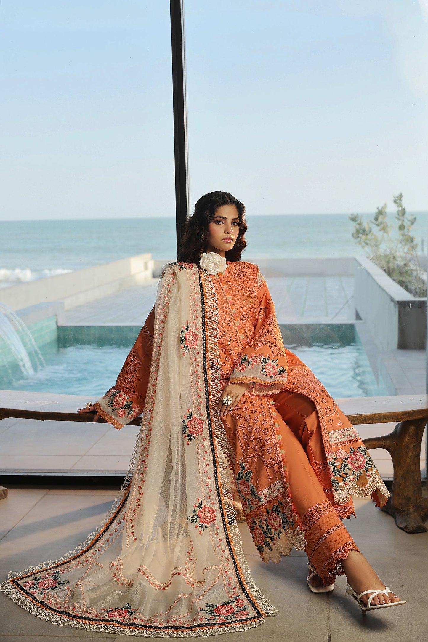 Maryam Hussain Luxury Lawn 24 | XURI