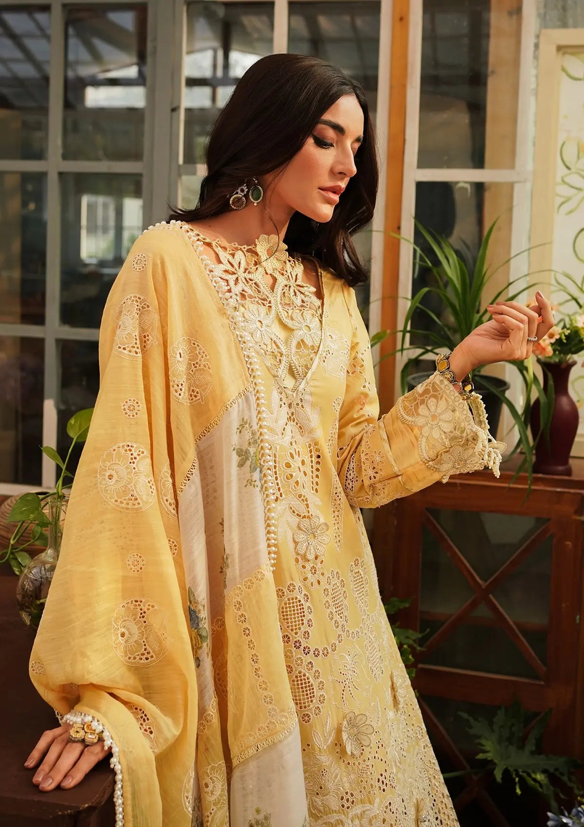 Kahf Luxury Lawn 2024 | KLE-02