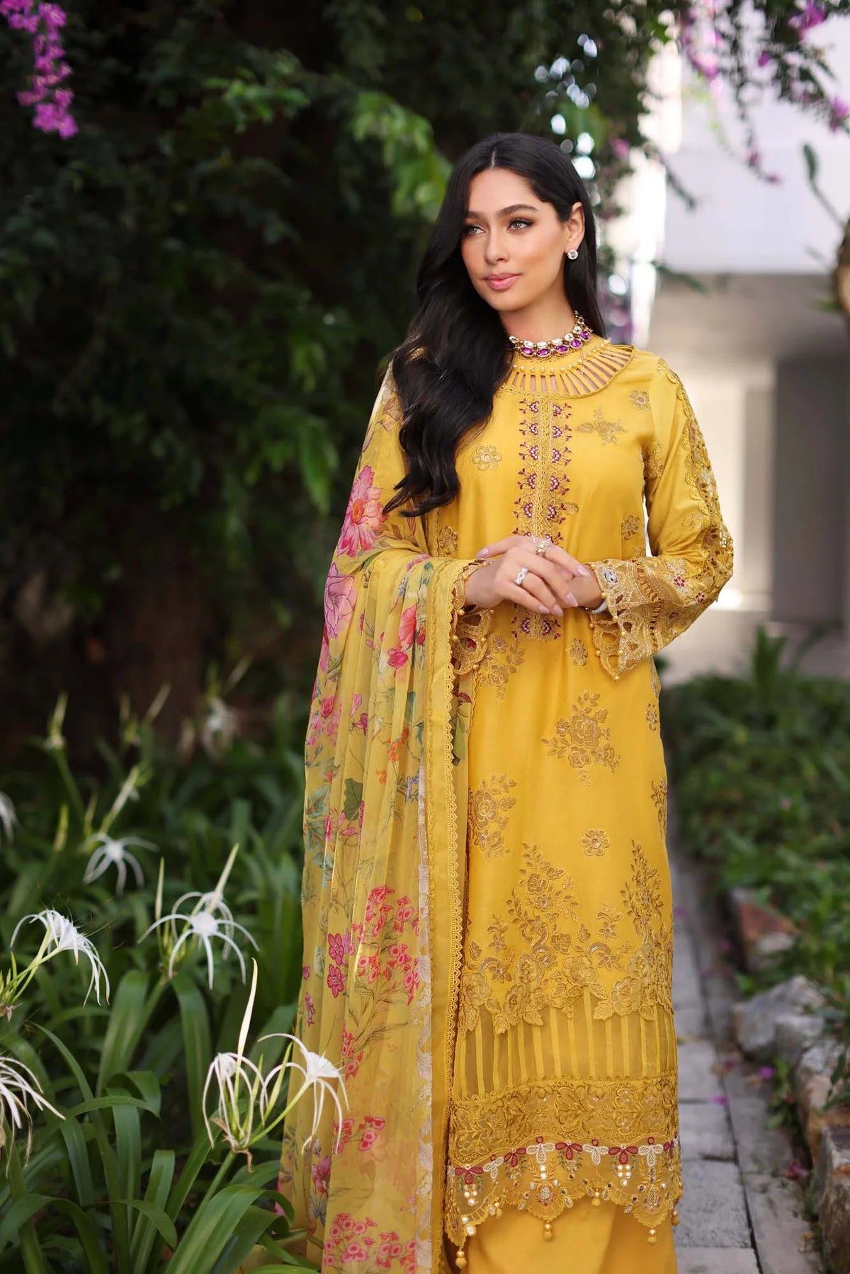 Noor Luxury Chikankari Lawn’24 | Saadi Aasad | D8-B