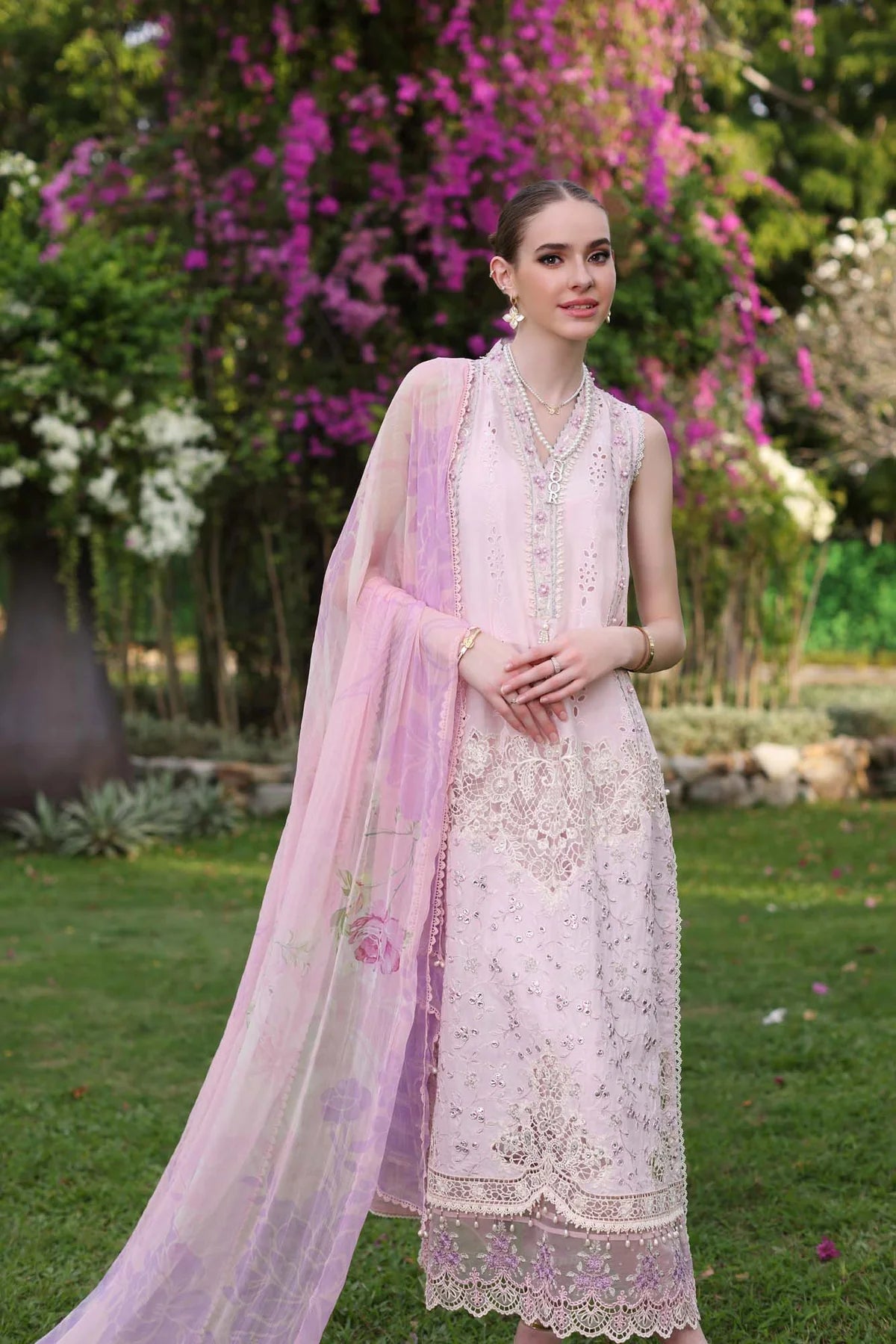 Noor Luxury Chikankari Lawn’24 | Saadi Aasad | D11-A