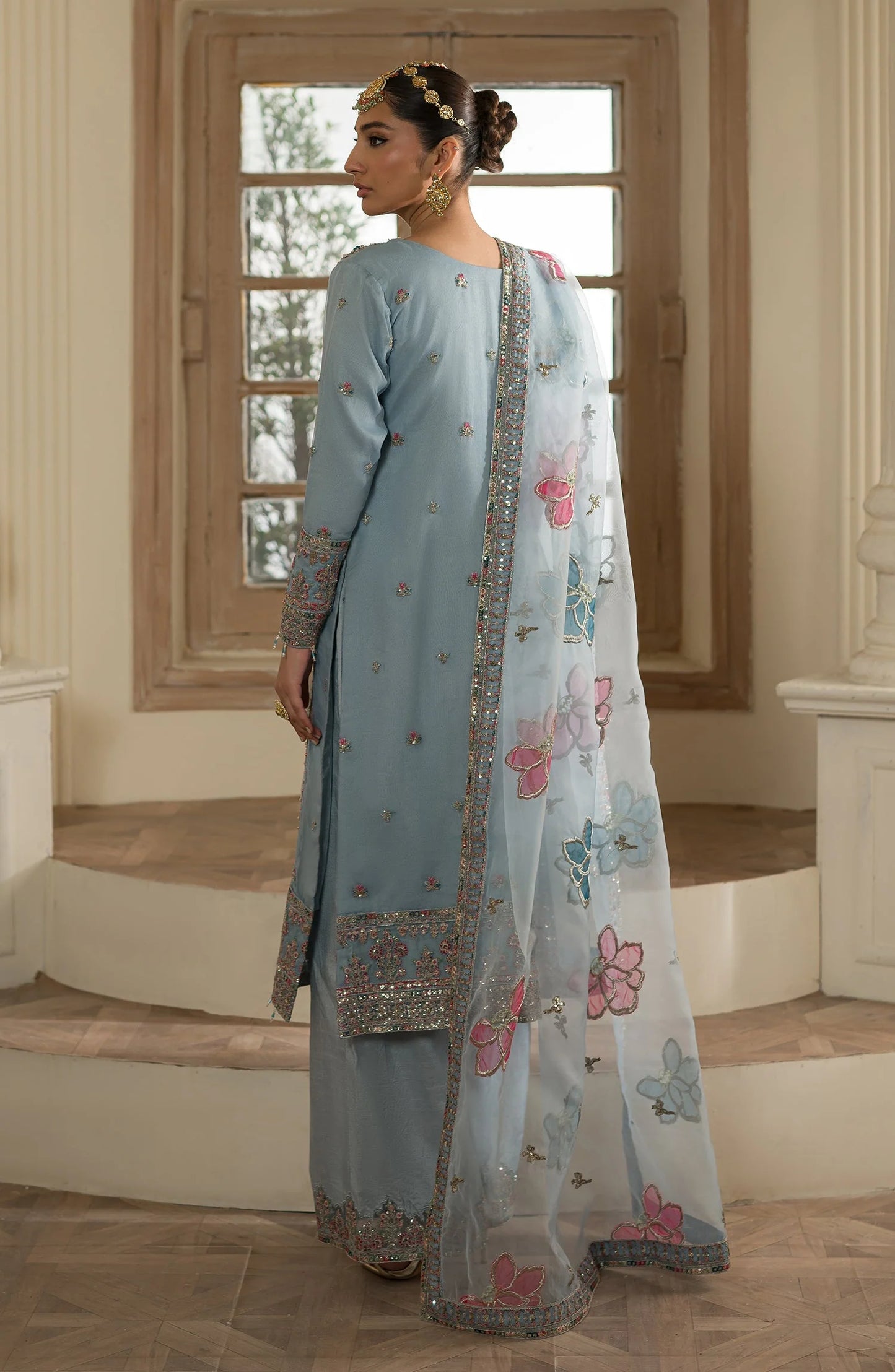 Suave By Emaan Adeel Festive Collection | Esra