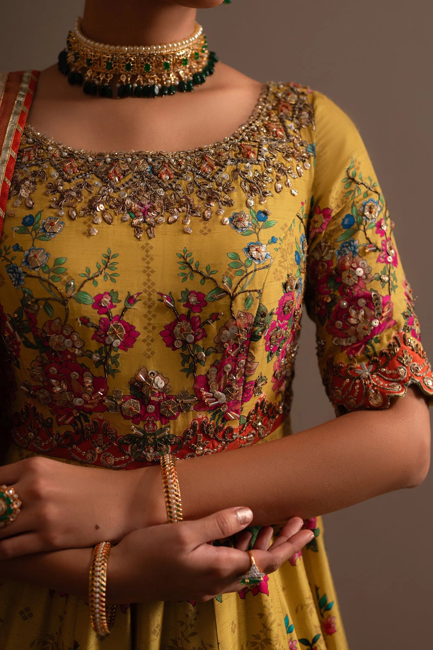 Ammara Khan Ronaq'25 - Mehndi Charm Peshwas