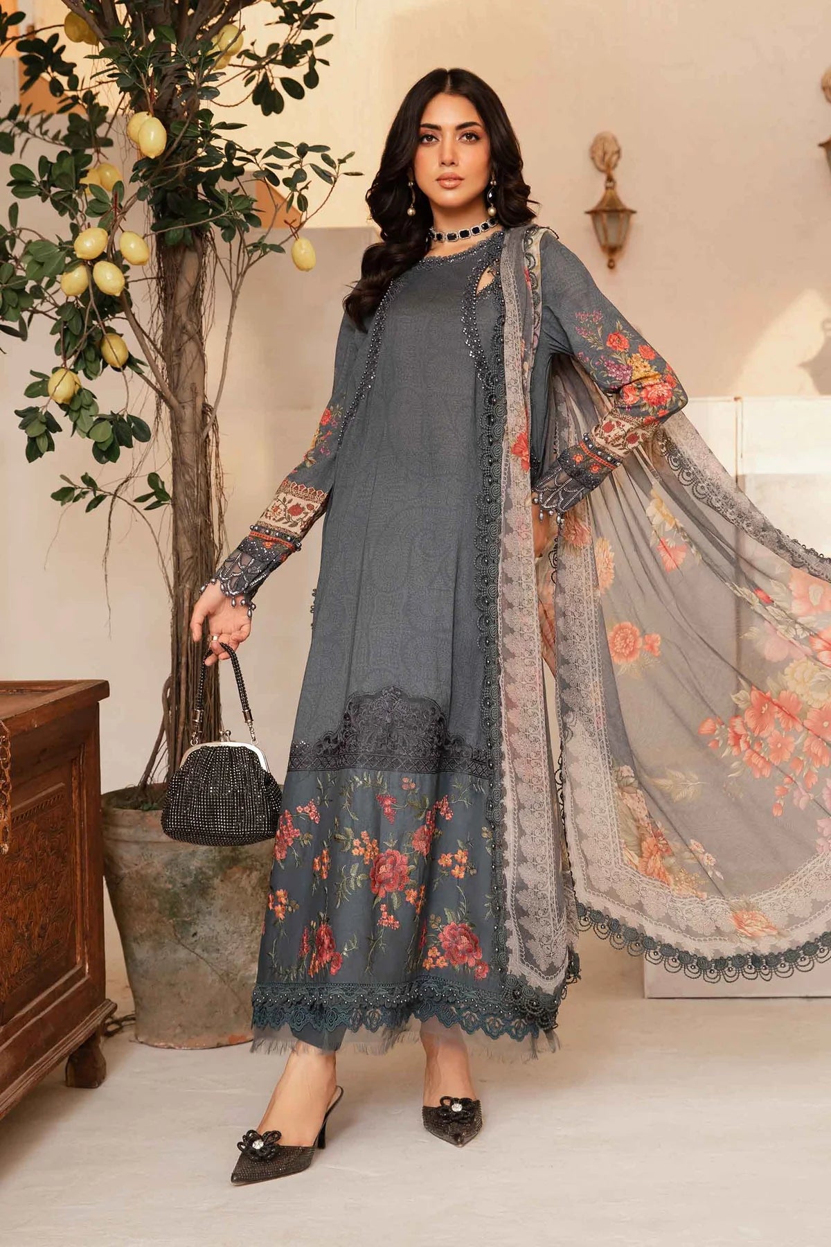 MARIA B M.Prints | Summer Lawn 2024 | Vol 2 | MPT-2202-B