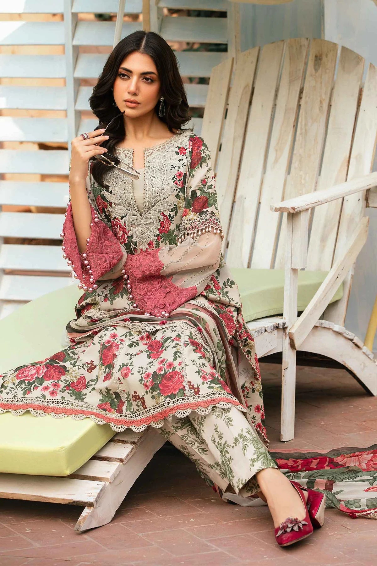 MARIA B M.Prints | Summer Lawn 2024 | Vol 2 | MPT-2204-B