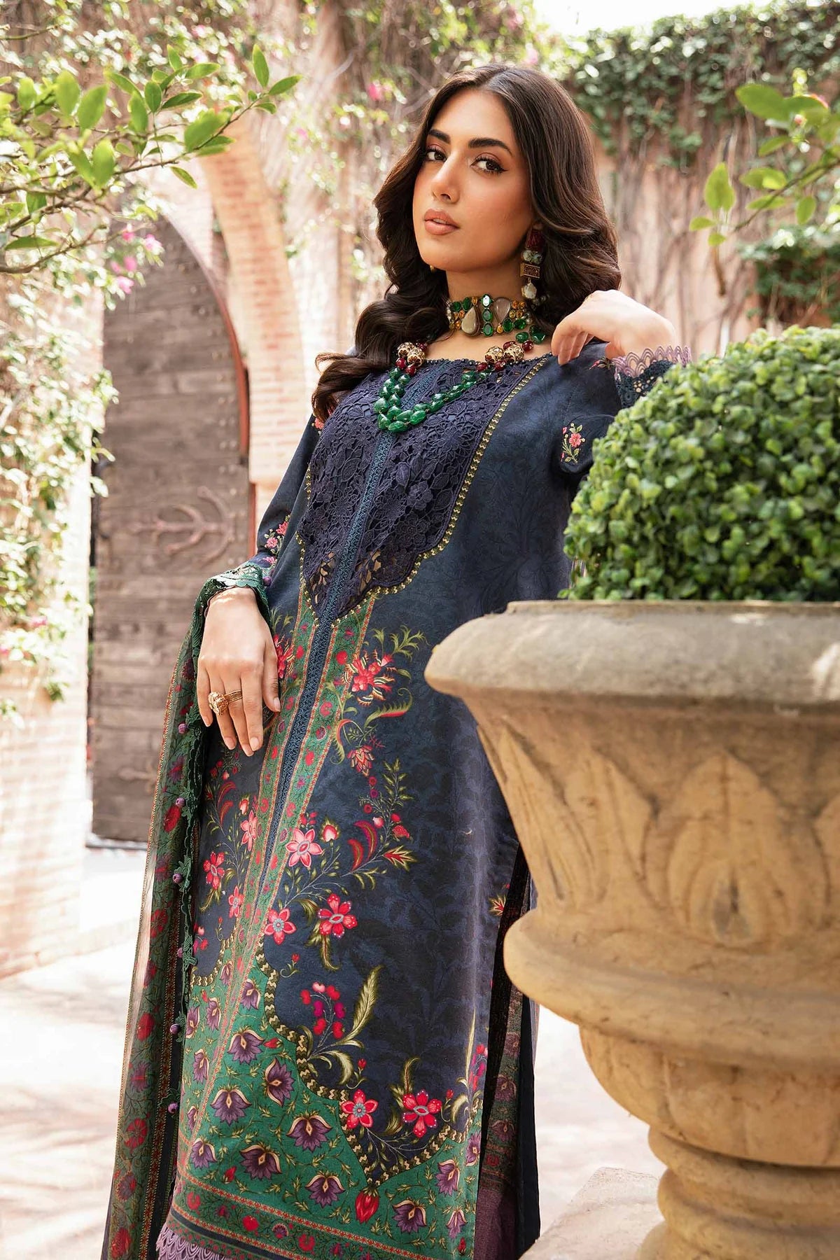 MARIA B M.Prints | Summer Lawn 2024 | Vol 2 | MPT-2206-B