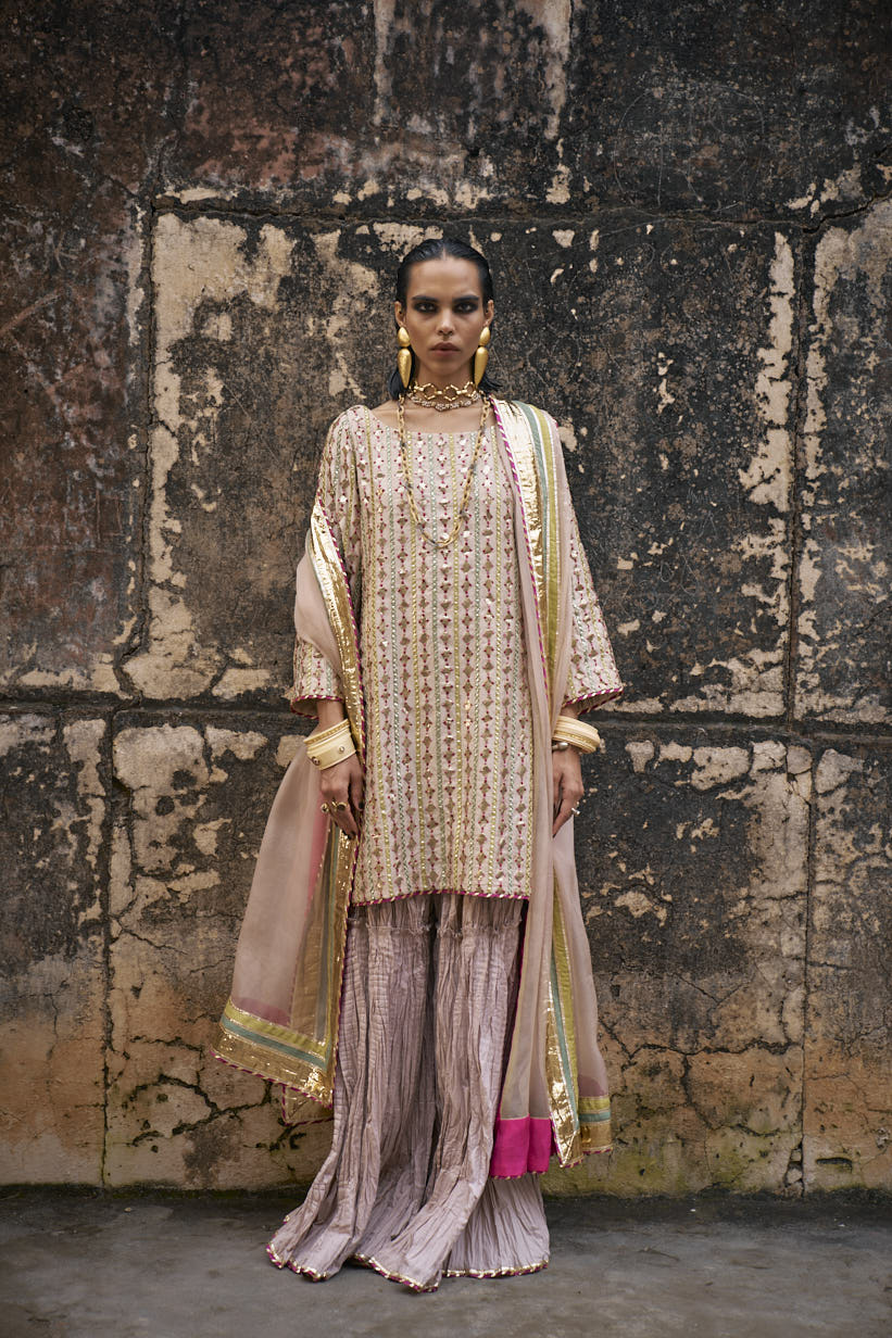 Iqbal Hussain Gota Collection - GC-07