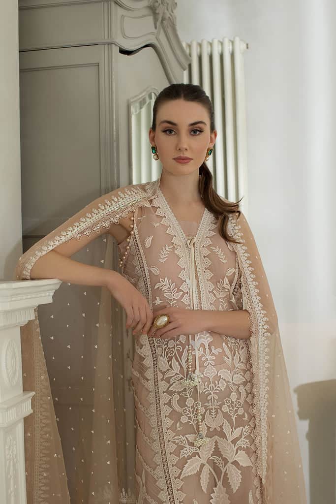 Sobia Nazir Luxury Lawn 2024 | Ivory Suit-Set