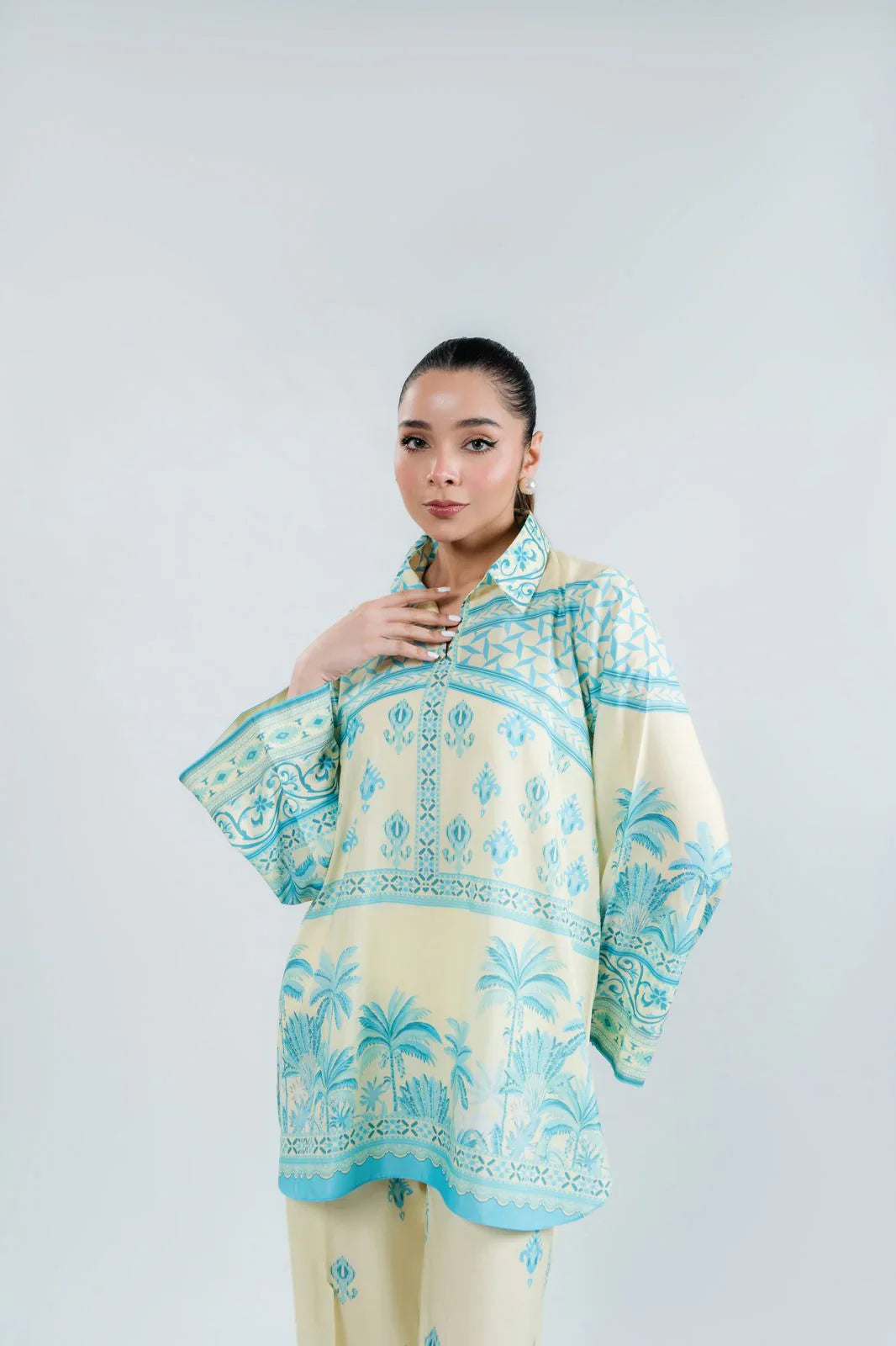 Barae Khanom SPRING / SUMMER ‘25 - Rita (B)