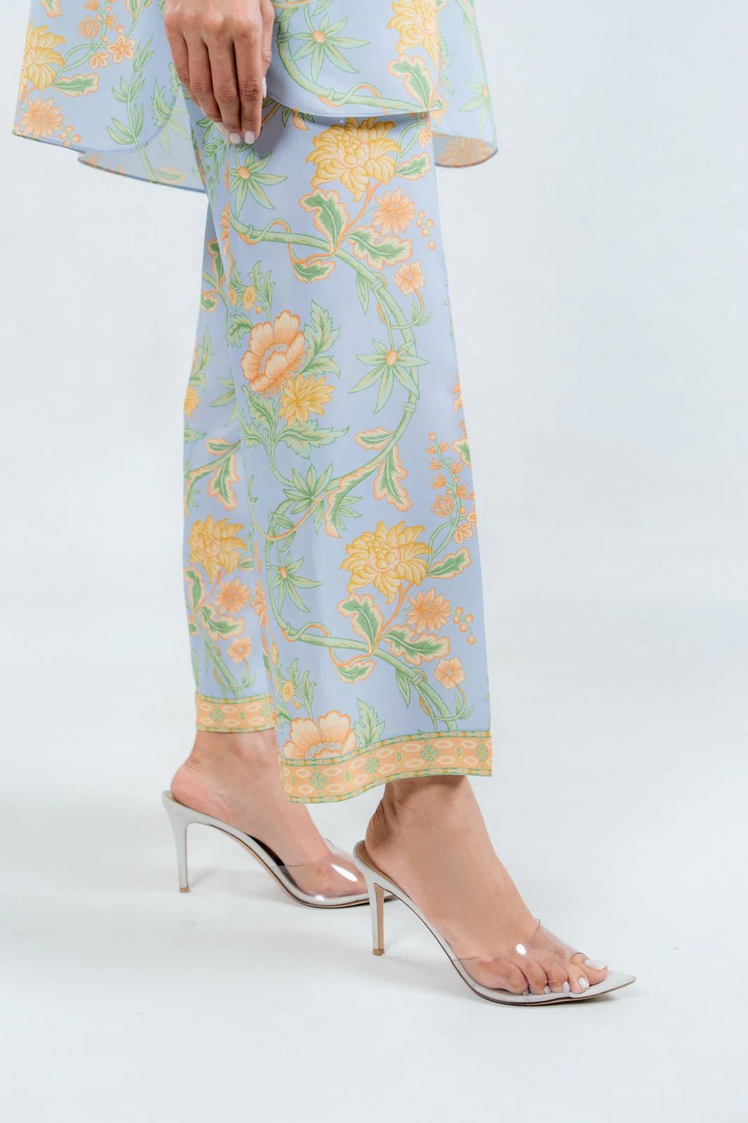 Barae Khanom SPRING / SUMMER ‘25 - Feeha (B)