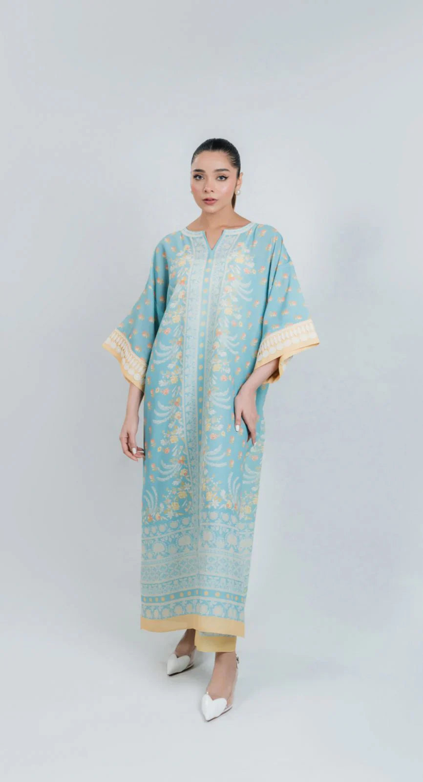 Barae Khanom SPRING / SUMMER ‘25 - Neda (B)