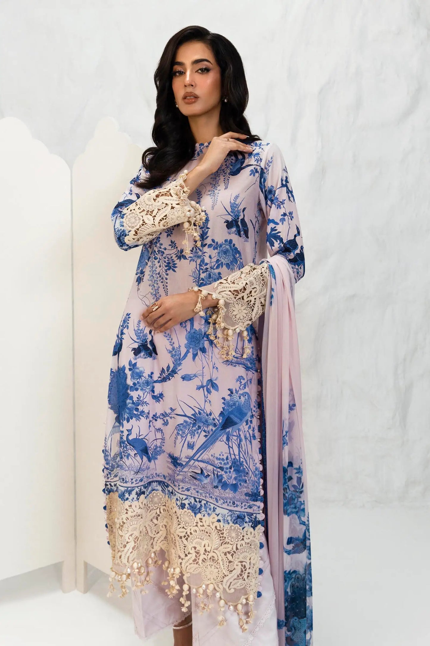 Sana Safinaz Muzlin Lawn | Spring V2 | M242-004B-CI