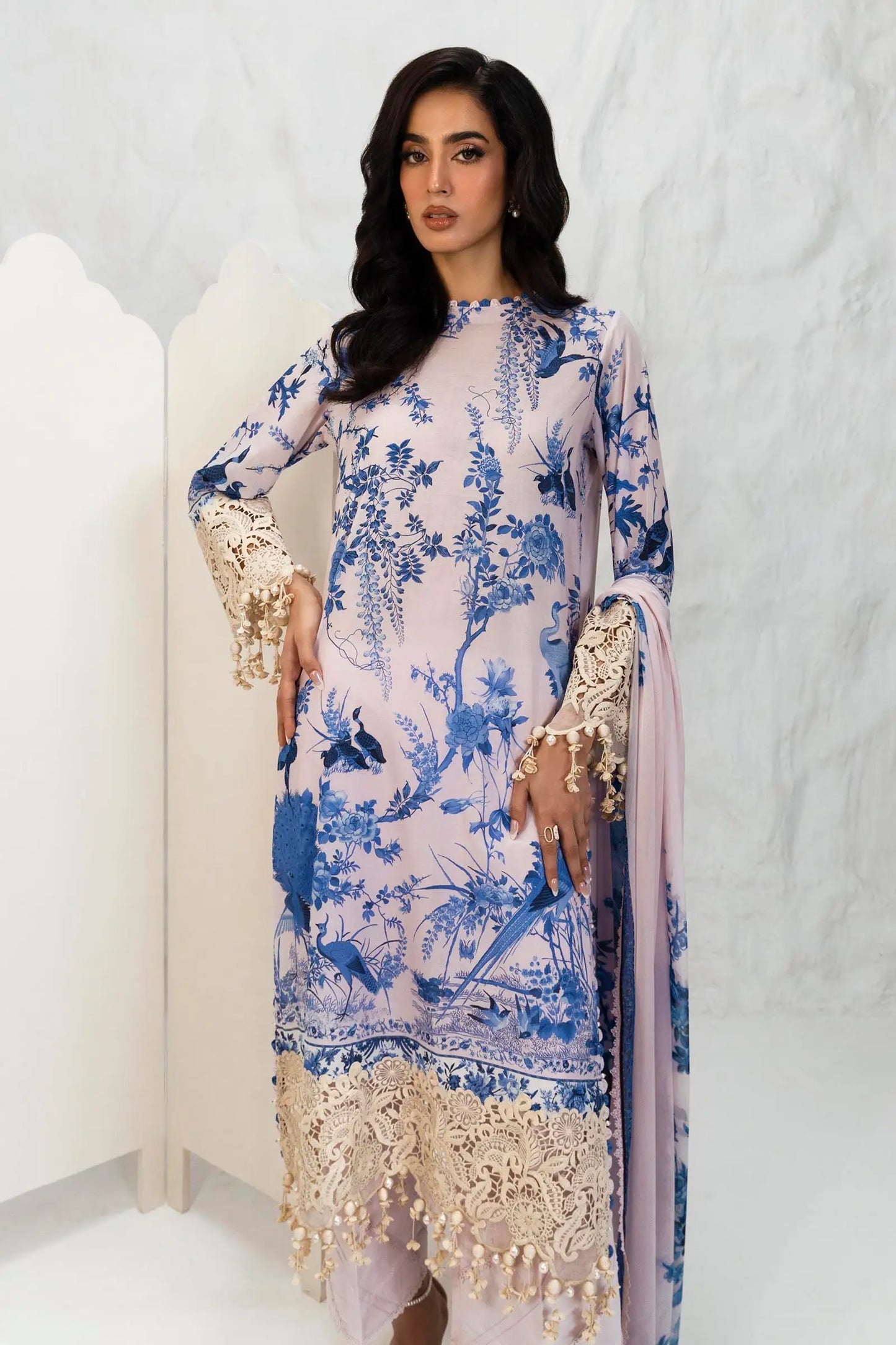 Sana Safinaz Muzlin Lawn | Spring V2 | M242-004B-CI