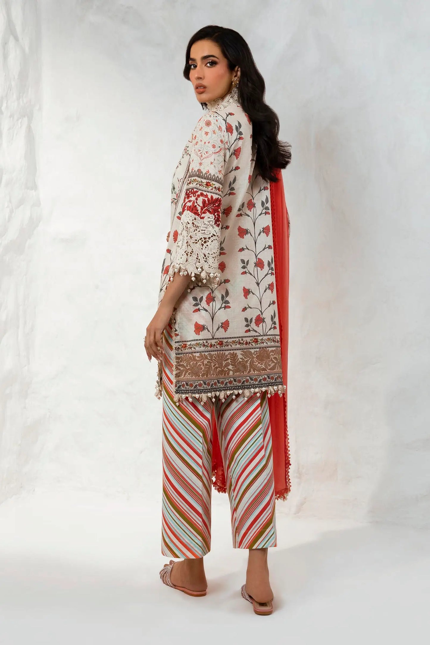 Sana Safinaz Muzlin Lawn | Spring V2 | M242-005A-CI