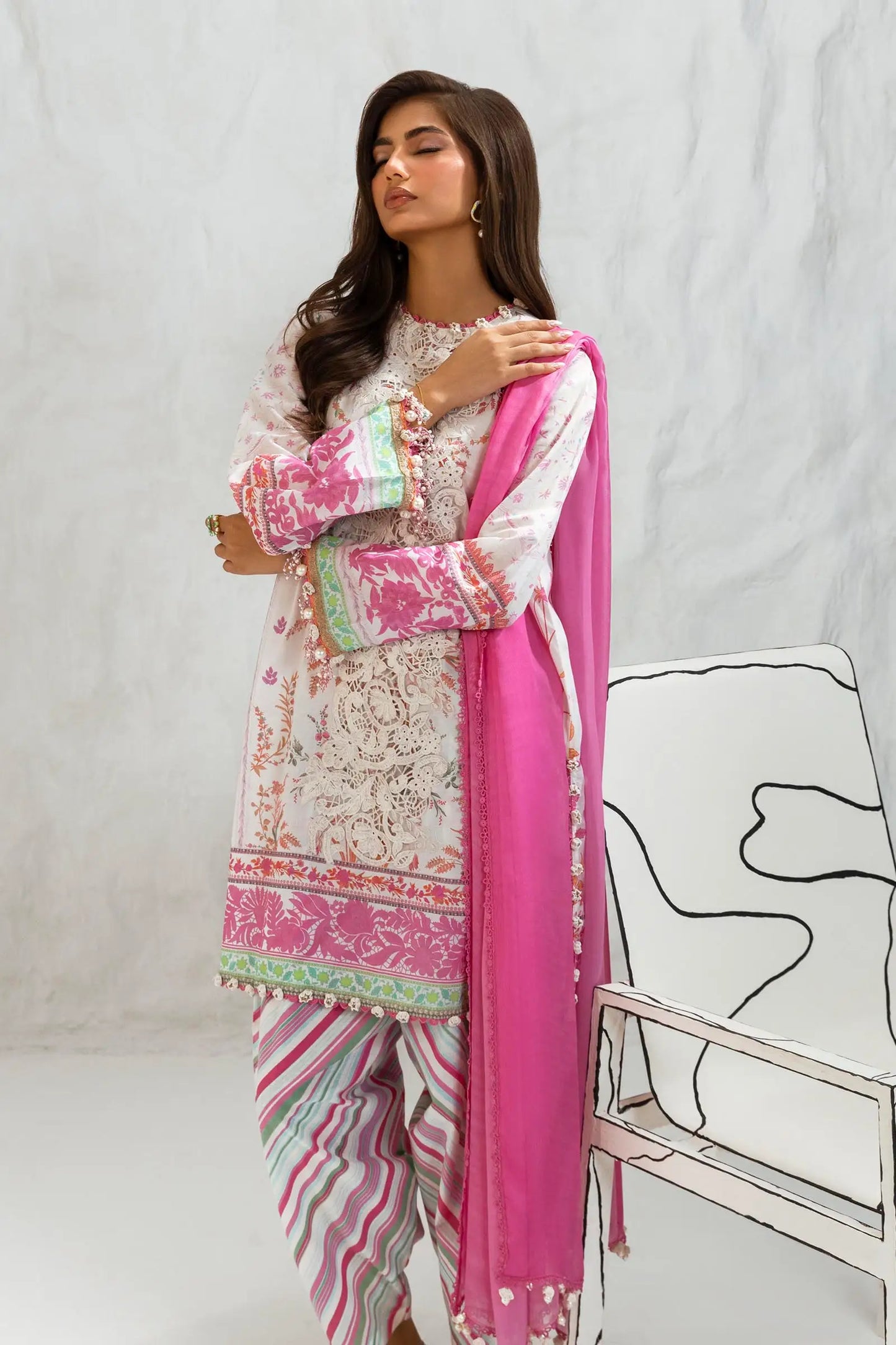 Sana Safinaz Muzlin Lawn | Spring V2 | M242-005B-CI