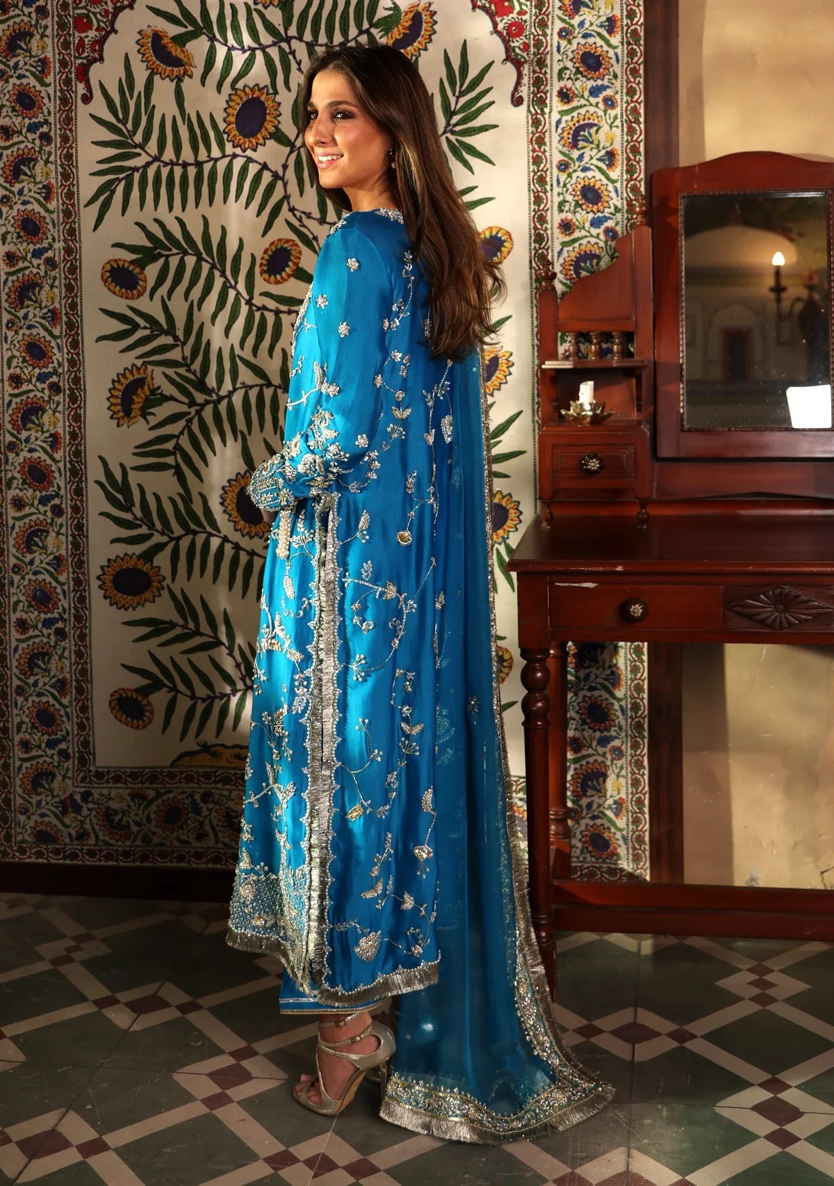 Zainab Zulfiqar Formals'24/25 - Malakeh