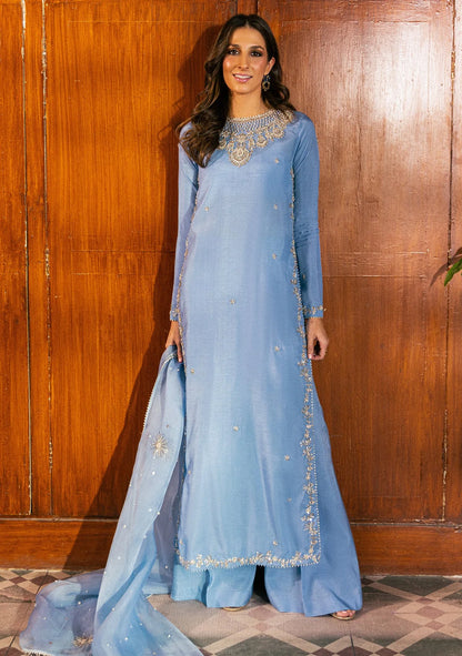 Zainab Zulfiqar Formals'24/25 - Nur