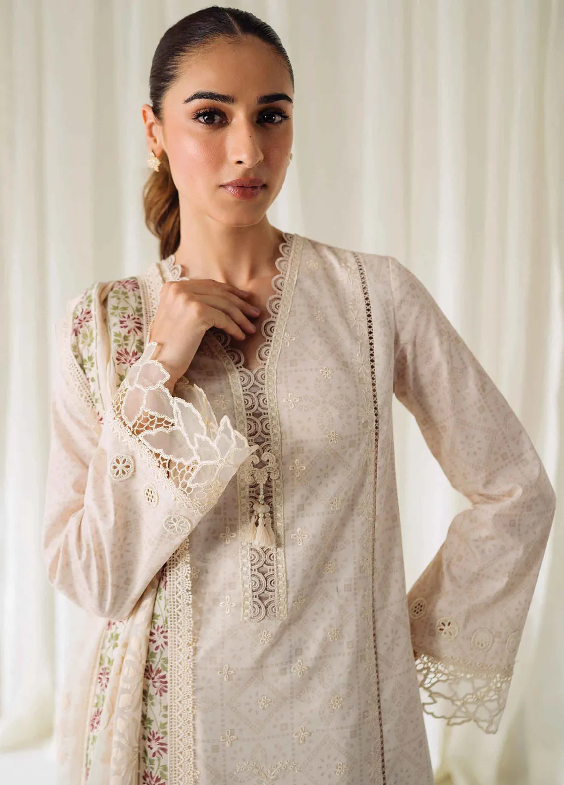 Qprints By Qalamkar Embroidered Lawn 2024 | QLM24QP AR-02 Elea