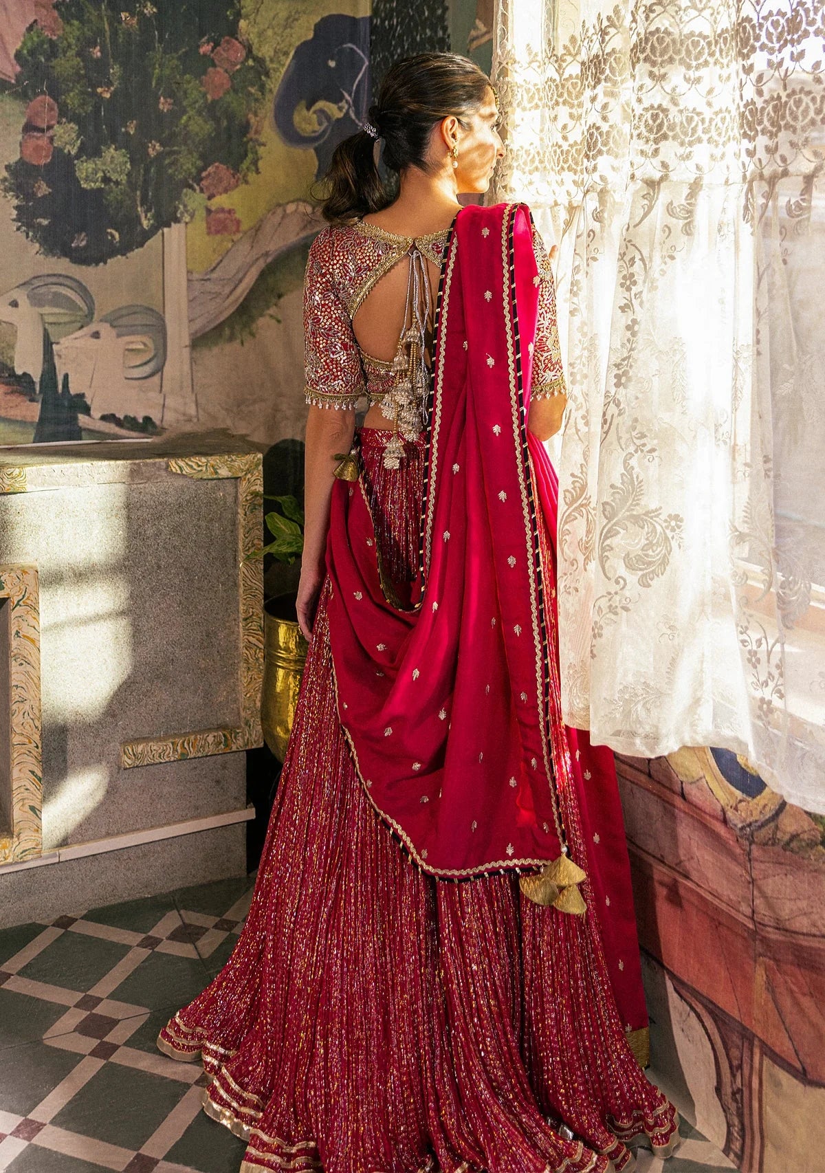 Zainab Zulfiqar Formals'24/25 - Tara